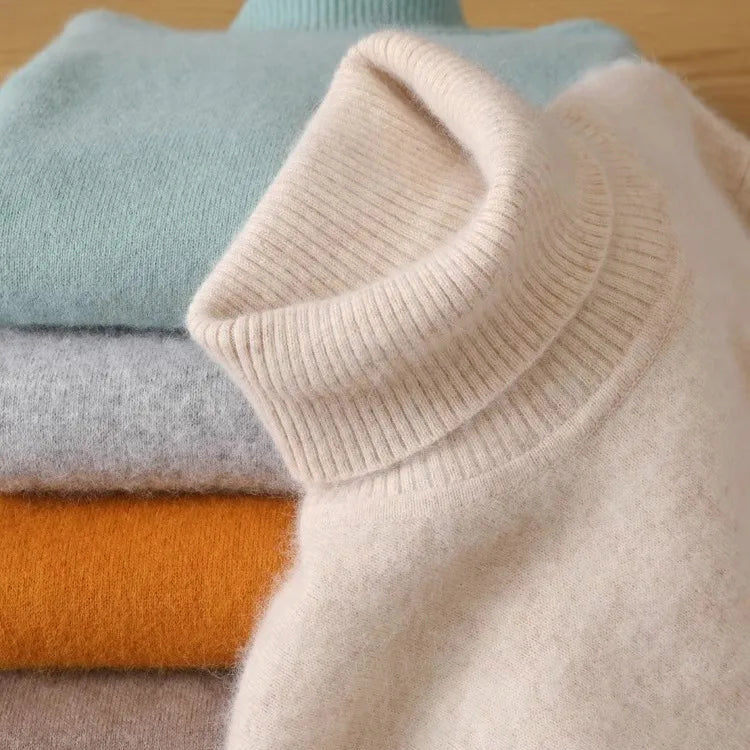 Éclat Velvet Sweater by François Blanchet