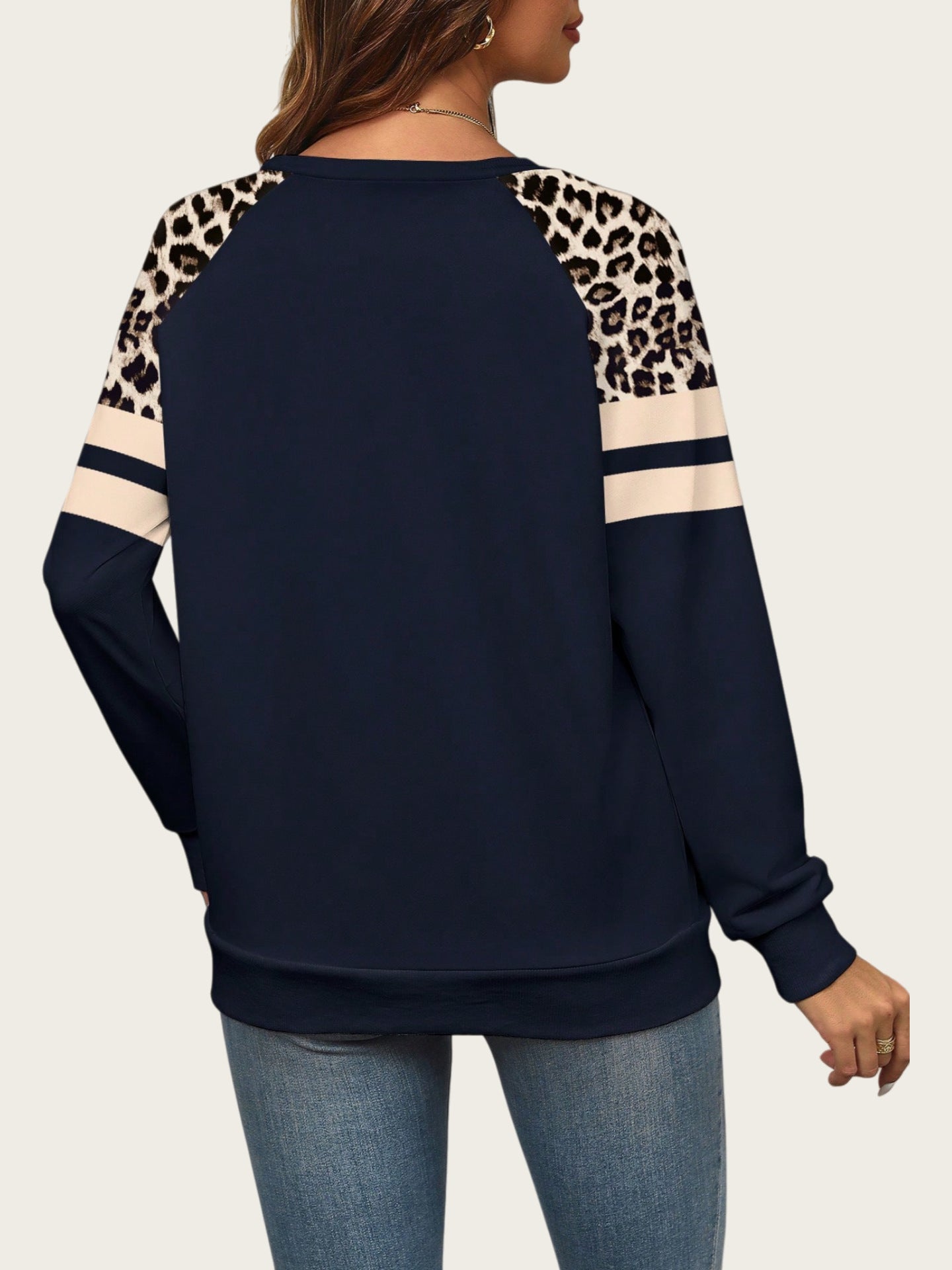 Talbot™ | Chic Leopard Patch Sweatshirt